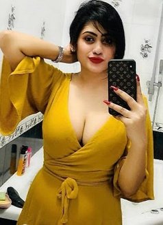 Mahi - escort in Chandigarh Photo 3 of 3