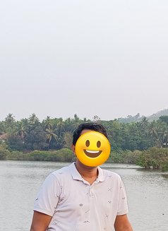 Rangelryan - Male এস্কর্ট in Candolim, Goa Photo 2 of 2