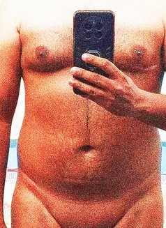 Rangelryan - Male escort in Candolim, Goa Photo 3 of 3