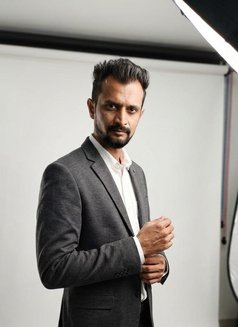 Yatin - Male एस्कॉर्ट in Vadodara Photo 1 of 6