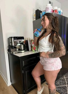 Zara 1 - एस्कॉर्ट in Mumbai Photo 3 of 5