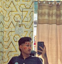 Dhruv Hr - Male escort in New Delhi Photo 9 of 11
