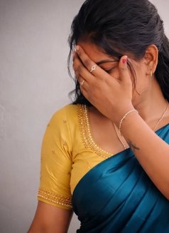 model & College girls available outcall - ఎస్కార్ట్ in Bangalore Photo 2 of 7