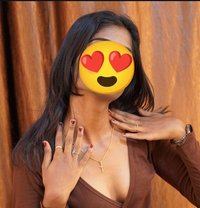 model & College girls available outcall - எஸ்கார்ட் in Bangalore