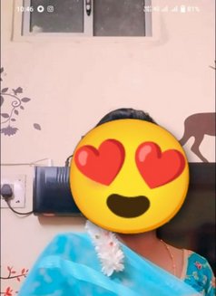 Homely Tamil Girls - escort in Chennai Photo 3 of 12