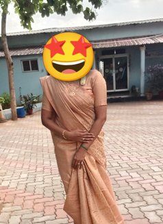 Homely Tamil Girls - escort in Chennai Photo 9 of 12