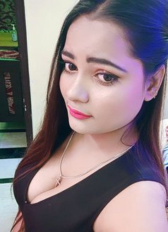 Sonia Independent girl - escort in New Delhi Photo 1 of 8