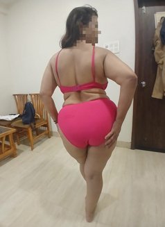 Slutry Meenakshi - escort in Mumbai Photo 4 of 5