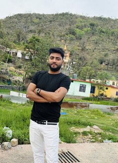 Aryan - Male এস্কর্ট in Patna Photo 1 of 4