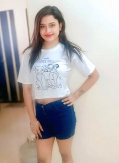 Only Cash Pay Hotel Home Services - এস্কর্ট in Mumbai Photo 4 of 5