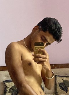 Abhinav - Male एस्कॉर्ट in Chandigarh Photo 2 of 2