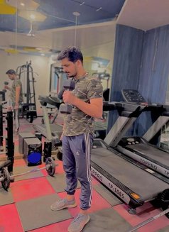 Rudra - Male escort in Kolkata Photo 4 of 13