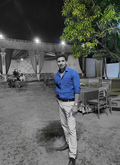 Independent Doc - Male escort in New Delhi Photo 1 of 4