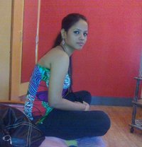 Riya Kapoor - एस्कॉर्ट in Bangalore