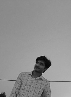 Siddharth Roy - Male এস্কর্ট in New Delhi Photo 3 of 5