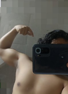 THEDISCREETGENTX(ELITE INDEPENDENT) - Male companion in New Delhi Photo 2 of 21