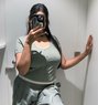 Miss Queen Cam. Meet Service Available - এস্কর্ট in Hyderabad Photo 1 of 1