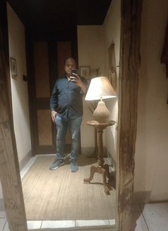 Roccomumbai - Male மசாஜ் in Mumbai Photo 6 of 9