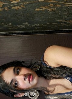 Simaranikumari - escort in Bangalore Photo 1 of 7