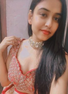 Simaranikumari - escort in Bangalore Photo 4 of 7