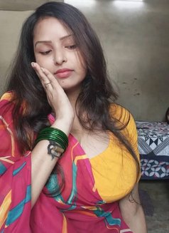 Simaranikumari - escort in Bangalore Photo 6 of 7