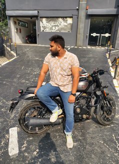 Mr Grey2 - Male escort in Chandigarh Photo 6 of 6