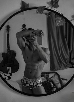 Udayprajapathi - Male escort in Mumbai Photo 2 of 4