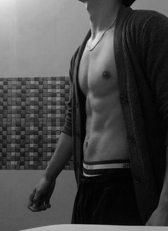 Joy - Male escort in Pune Photo 2 of 5
