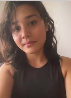 Genuine Connection & Romance - ఎస్కార్ట్ in Bangalore Photo 2 of 4