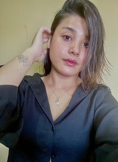 Genuine Connection & Romance - ఎస్కార్ట్ in Bangalore Photo 1 of 4