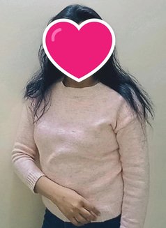 I Am Independent House Wife - एस्कॉर्ट in New Delhi Photo 2 of 3