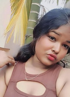 Simi Singh - ఎస్కార్ట్ in Kolkata Photo 2 of 3