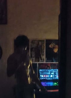 Kuro Ank - Male எஸ்கார்ட் in New Delhi Photo 5 of 7