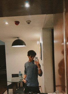 Kuro Ank - Male எஸ்கார்ட் in New Delhi Photo 7 of 7