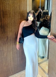 Nandini - एस्कॉर्ट in Bangalore Photo 1 of 2