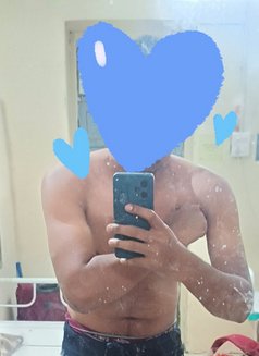 Sunnystokes - Male escort in Mumbai Photo 3 of 3