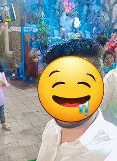 Deep - Male এস্কর্ট in Noida Photo 2 of 3