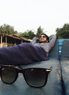 Vicky - Male எஸ்கார்ட் in Kolkata Photo 1 of 2