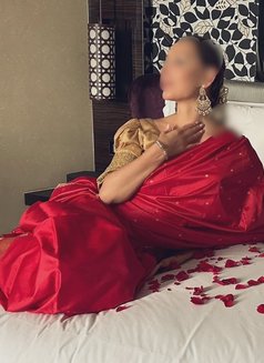 Aylin Noir - এস্কর্ট in Bangalore Photo 10 of 11