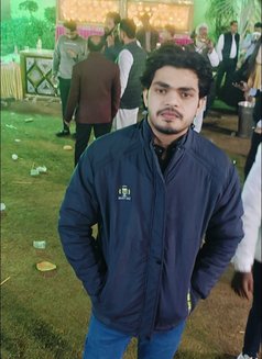 Delhijack - Male escort in New Delhi Photo 1 of 3