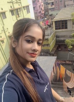 Amrita - ఎస్కార్ట్ in Kolkata Photo 3 of 4