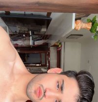 Rohan - Male escort in New Delhi Photo 1 of 5