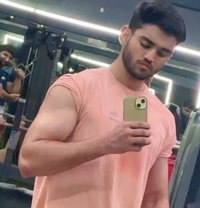 Rohan - Male escort in New Delhi