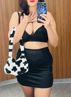Zoya - escort in Bangalore Photo 3 of 8
