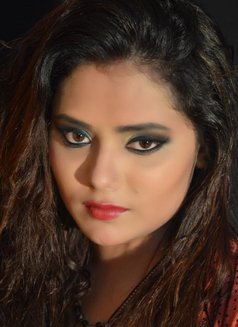 Sanchi - escort in Mumbai Photo 1 of 6