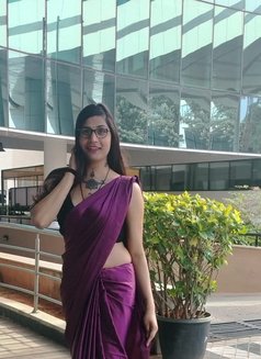 Amishasingh - Transsexual এস্কর্ট in New Delhi Photo 3 of 7