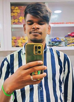 Selvam S - Male escort in Chennai Photo 2 of 5