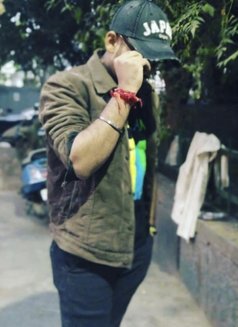 Kapoor - Male এস্কর্ট in New Delhi Photo 2 of 6