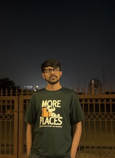 Rohan - Male एस्कॉर्ट in Gurgaon Photo 3 of 3