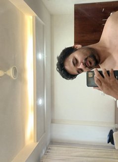 Unpaid Secret Therapist - Male escort in Jaipur Photo 2 of 2